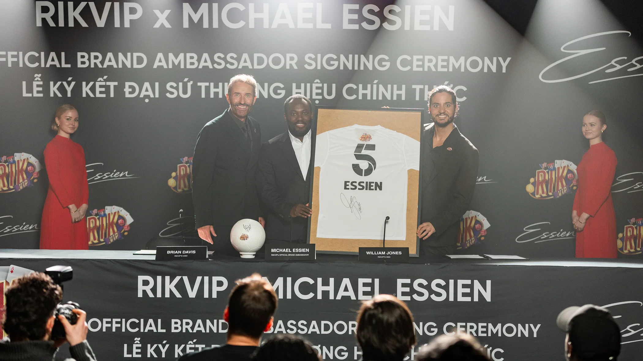 rikvip-x-essien 4