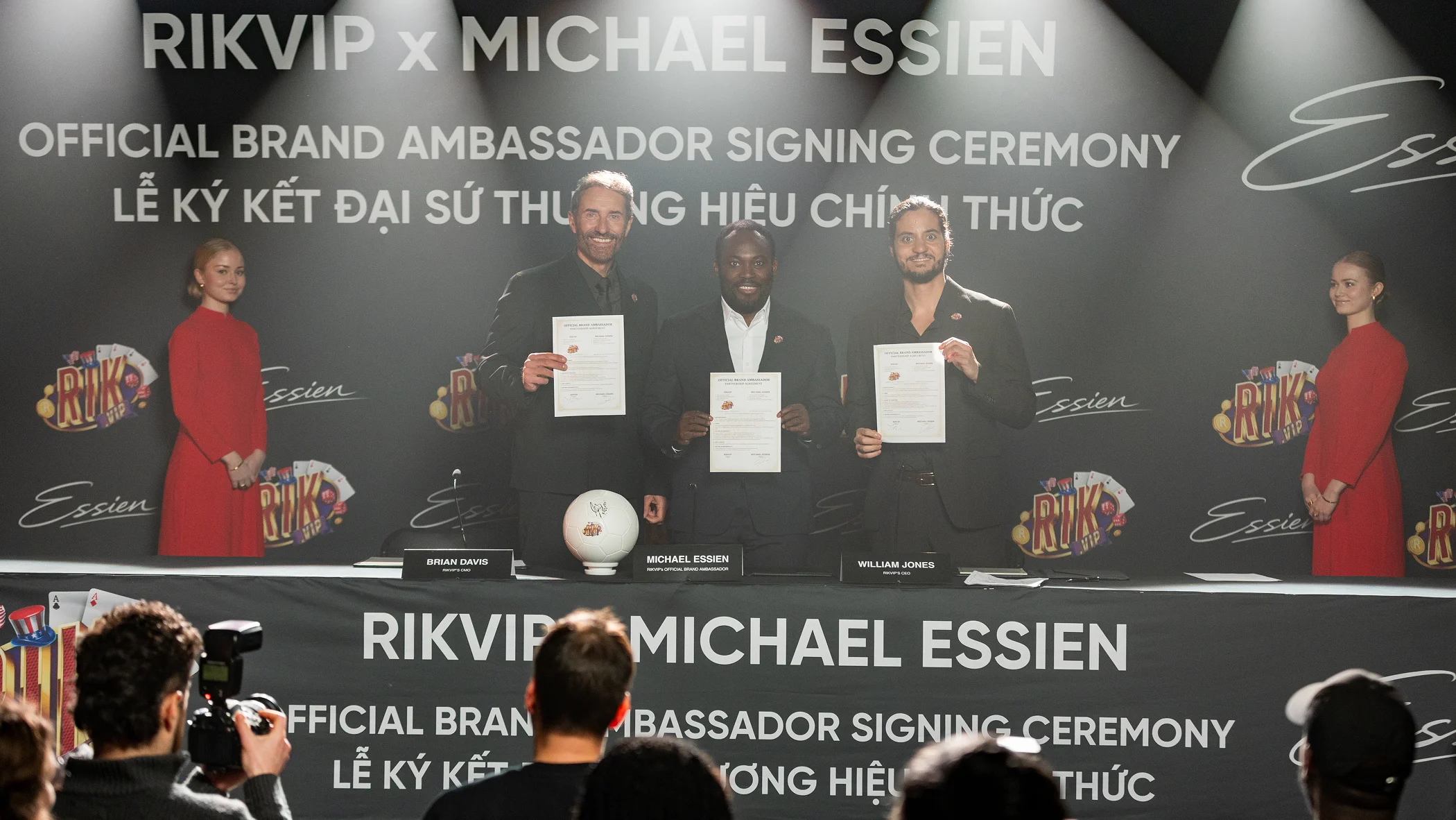 rikvip-x-essien 5
